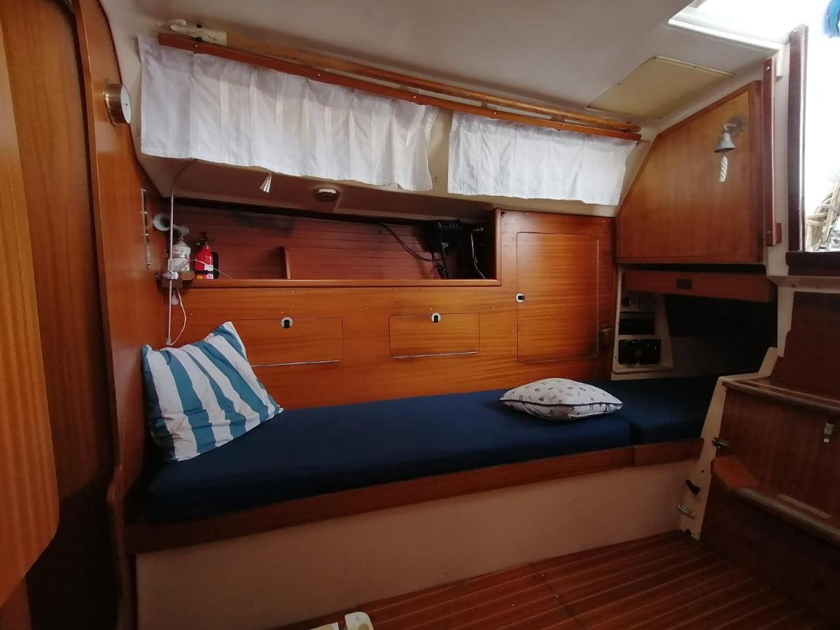 Cozy Sailboat In Barcelona!! No Showers Sant Adria de Besos Exteriér fotografie